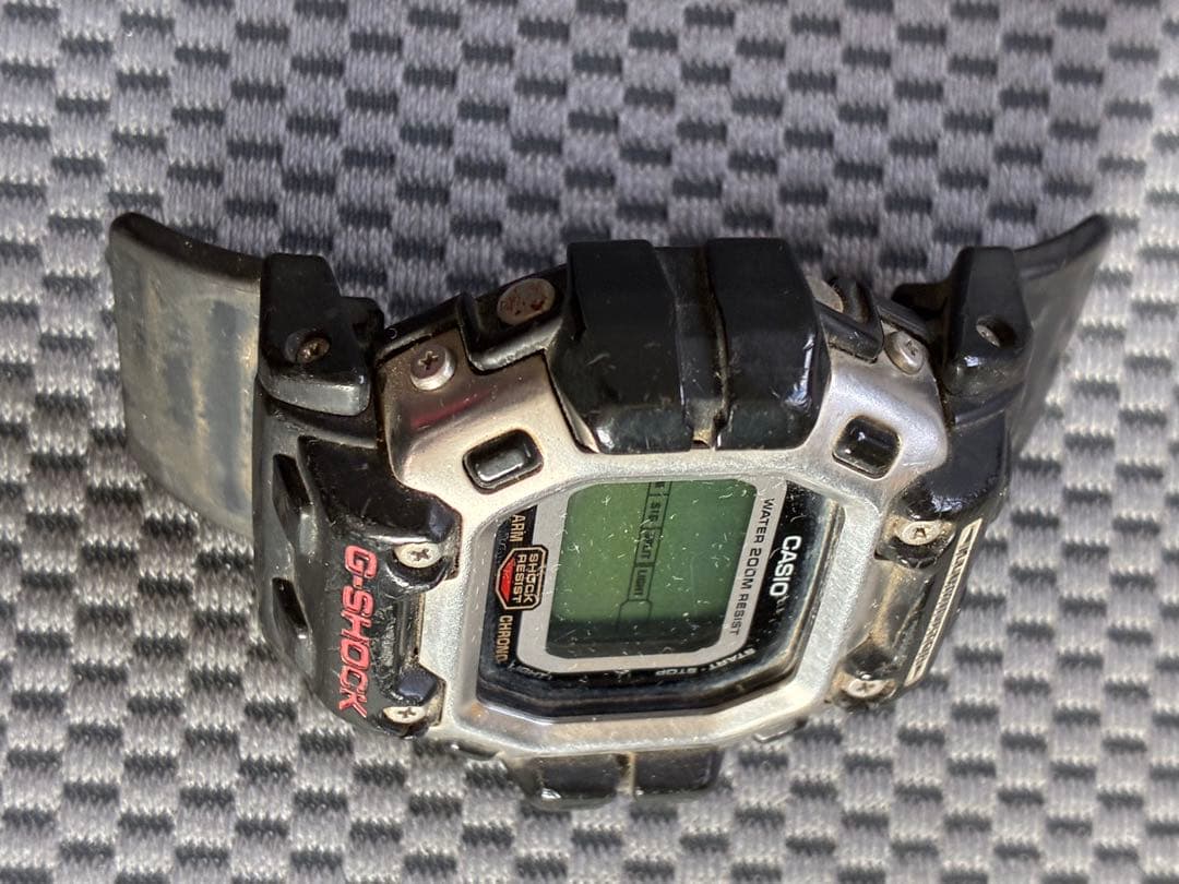 G-SHOCK ガンダム　DW8300 カシオ　　ジャンク扱い