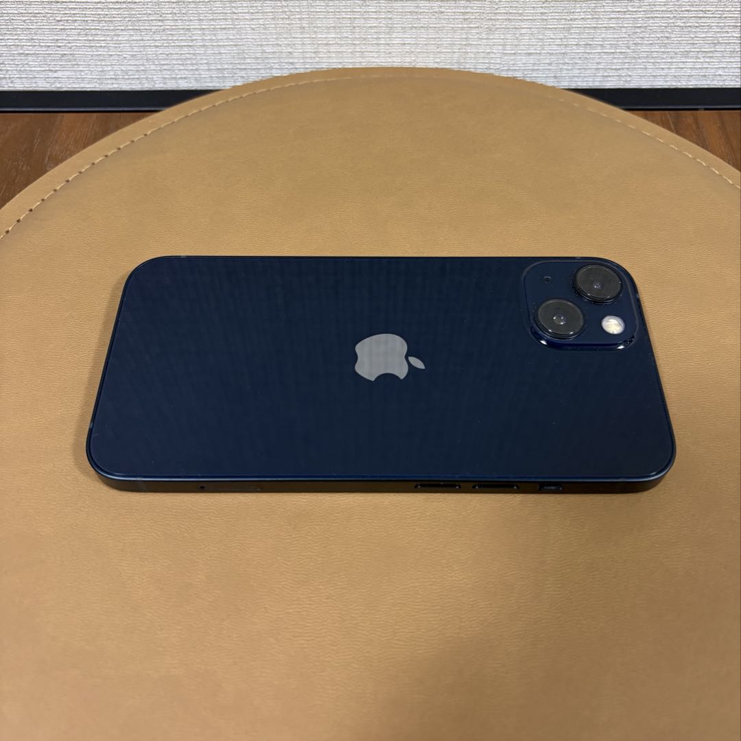 お得！iPhone 13 本体 128GB ブルー カバー&ガラスフィルム付き！
