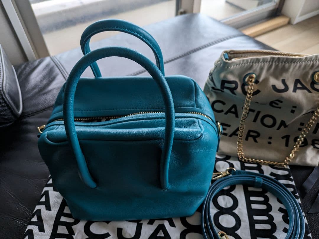 MARC JACOBS ターコイズ ショルダーバッグ
