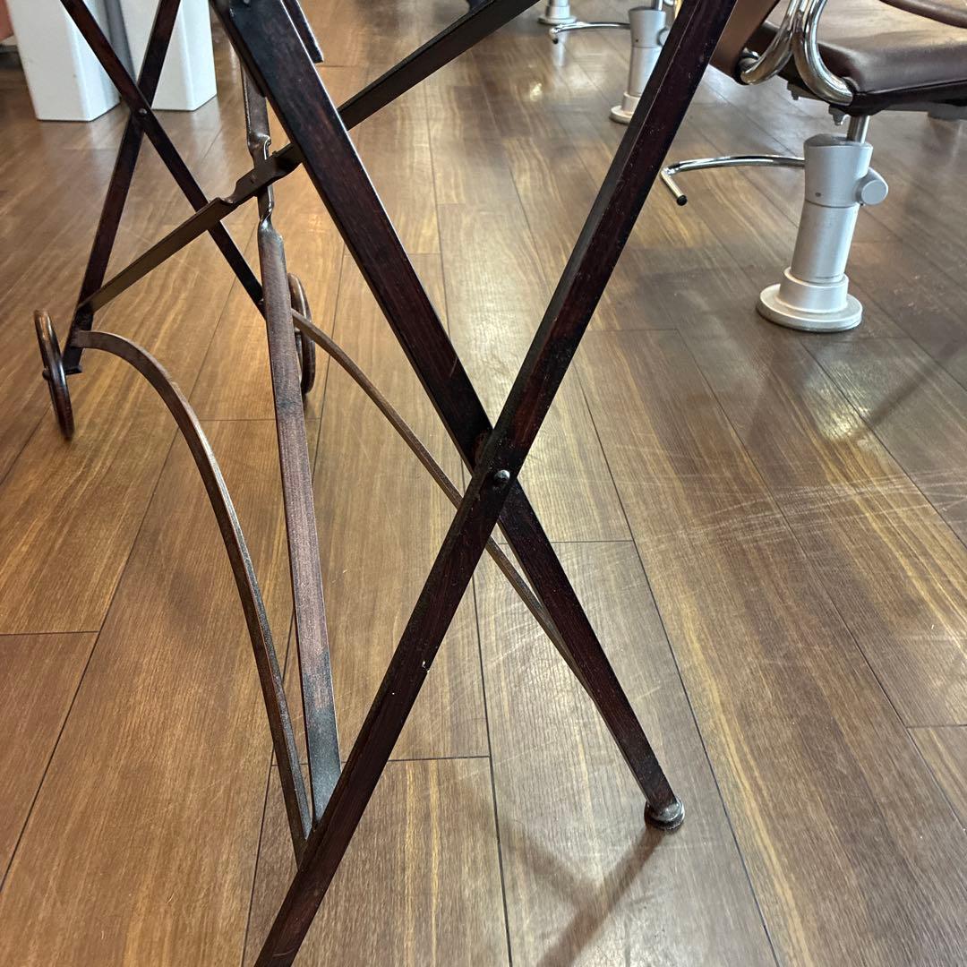 木製アンティークテーブル 今月末で取り下げになります。最終価格