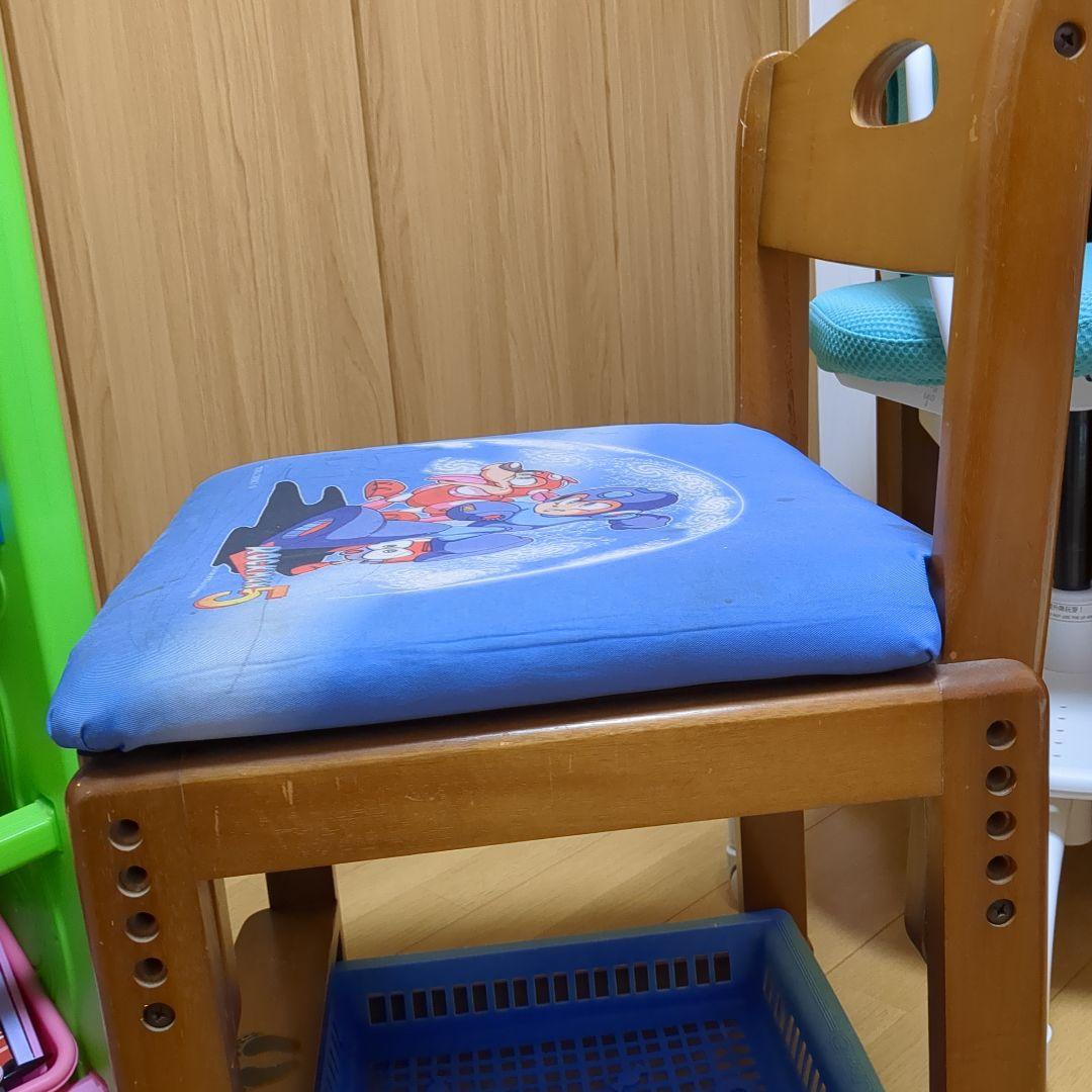 う*み様 学習椅子　ロックマン　ジャンク