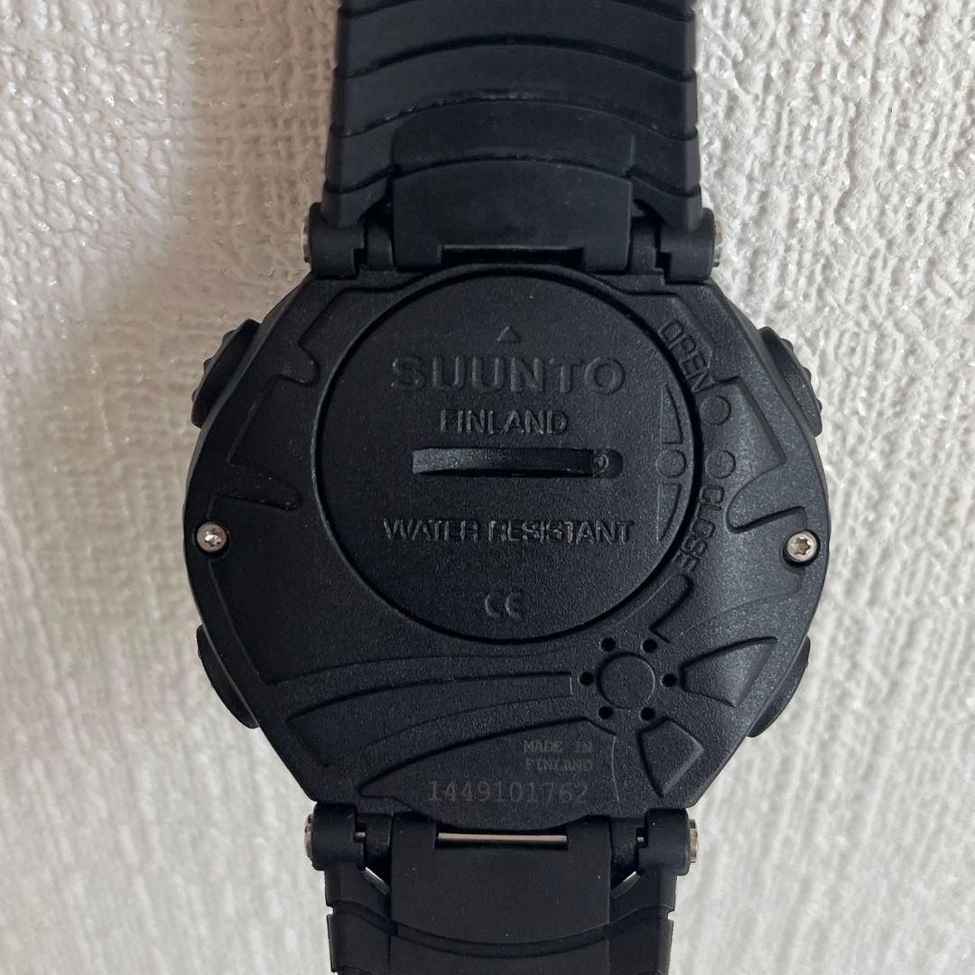 SUUNTO VECTOR カーキ