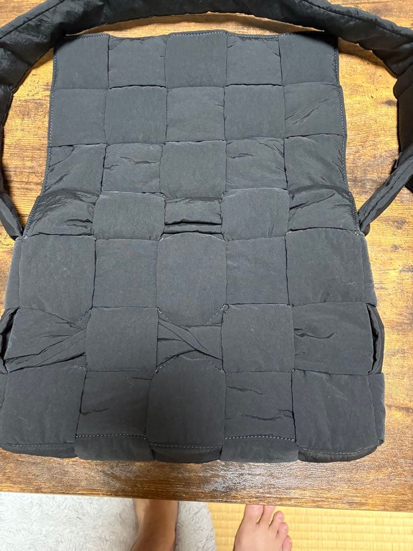 BOTTEGA VENETA マキシ パデッド テック カセット