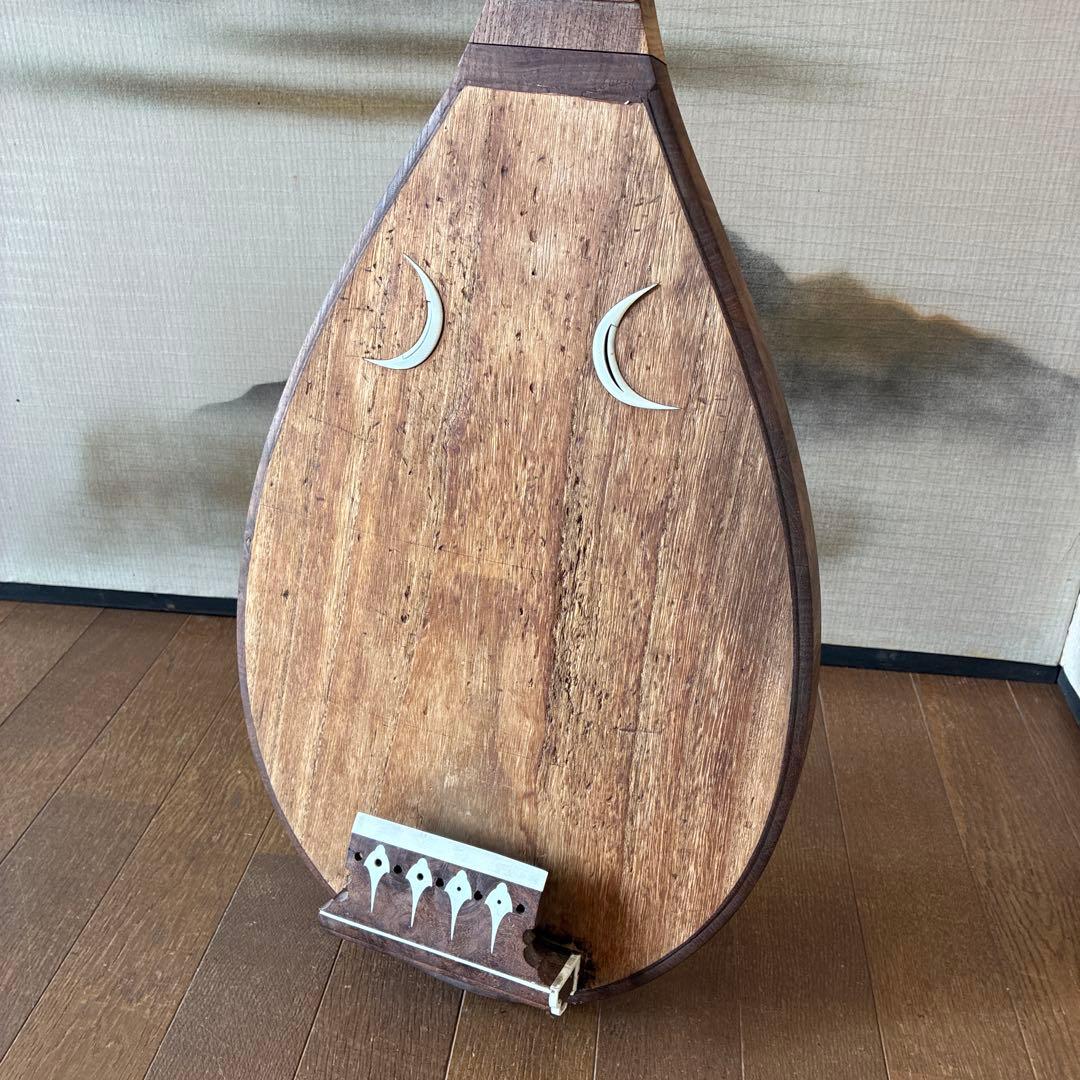 古い琵琶　古道具　和楽器　五弦